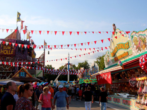 Hofer Volksfest 2022 Nachmittag mit Play again Sam light 5.8.22 – Foto 71