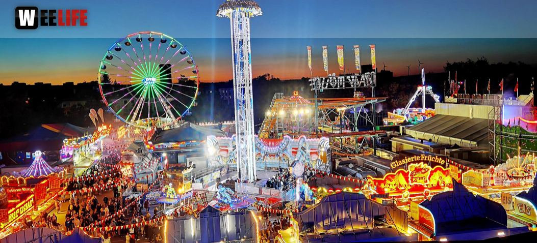 Hofer Volksfest 2022  von Oben bei Nacht 6.8.22