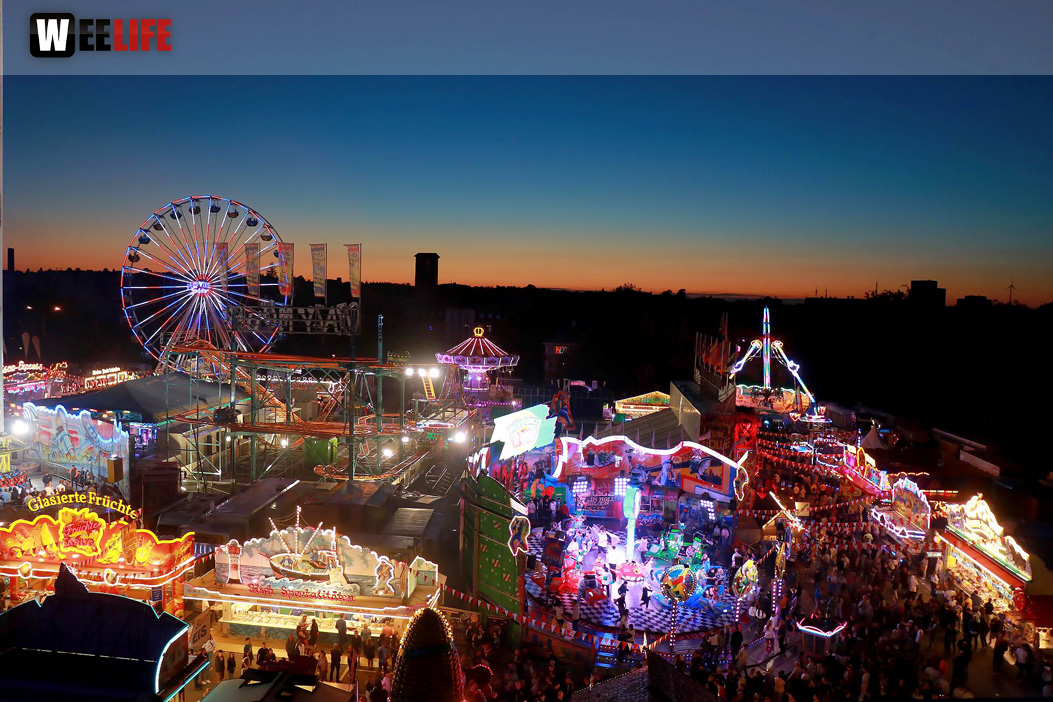 Hofer Volksfest 2022  von Oben bei Nacht 6.8.22