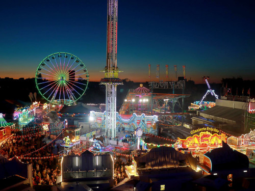 Hofer Volksfest 2022  von Oben bei Nacht 6.8.22 – Foto 10