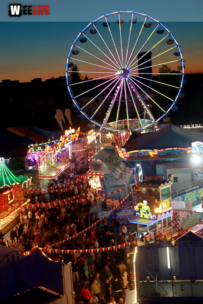 Hofer Volksfest 2022  von Oben bei Nacht 6.8.22