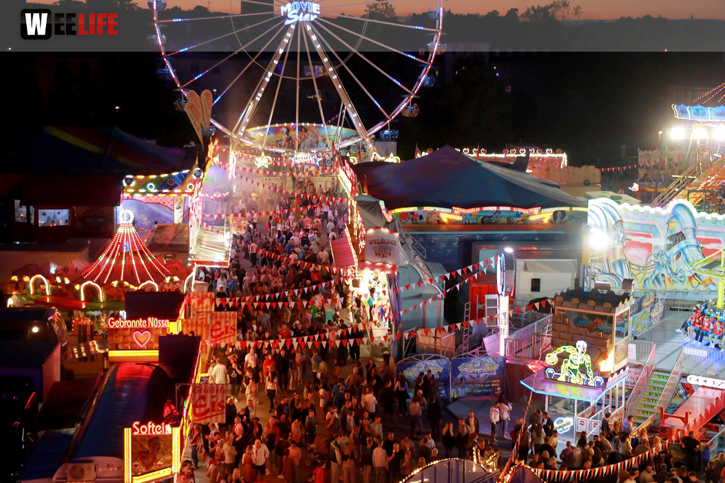 Hofer Volksfest 2022  von Oben bei Nacht 6.8.22