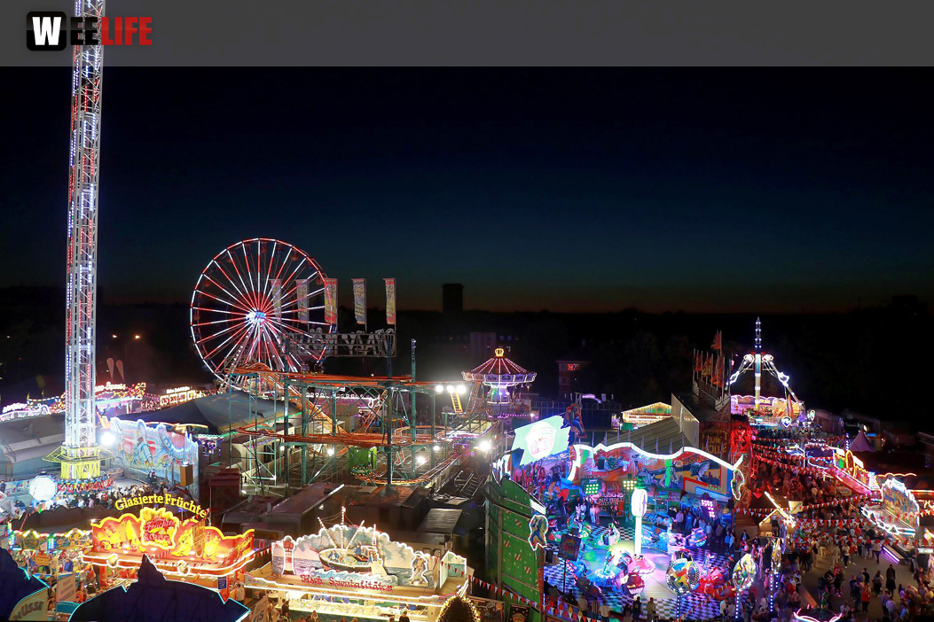 Hofer Volksfest 2022  von Oben bei Nacht 6.8.22
