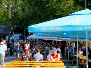 Vorschau des vorherigen Fotos