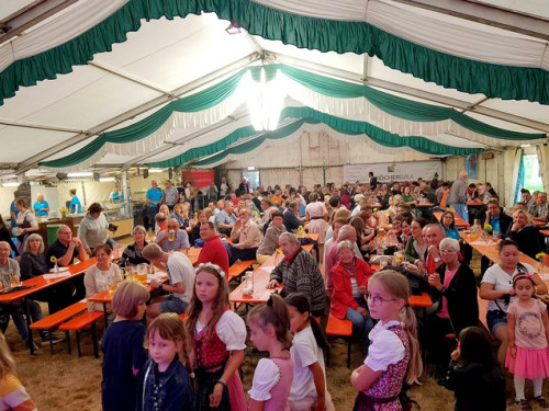 Kristina & Christian Kemnitzer 50 Jahre Sommerfest Eisenbühl 2022 – Foto 17