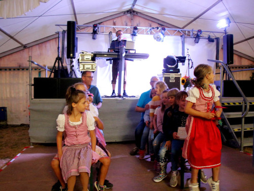 Kristina & Christian Kemnitzer 50 Jahre Sommerfest Eisenbühl 2022 – Foto 29