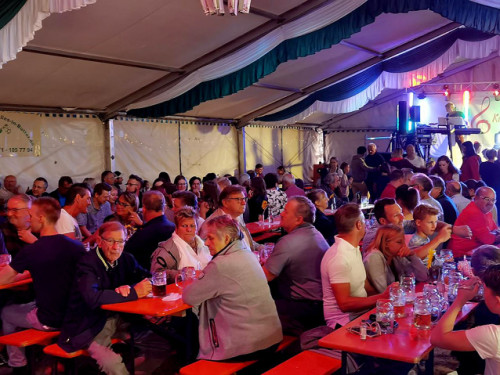 Kristina & Christian Kemnitzer 50 Jahre Sommerfest Eisenbühl 2022 – Foto 48
