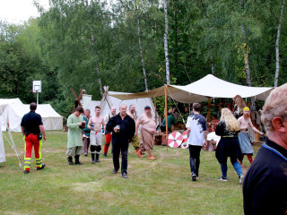 Foto 253371 im Album