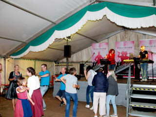 Foto 253560 im Album
