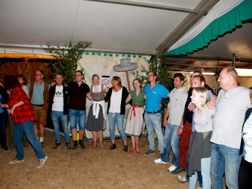 Pina Colada XS 50 Jahre Sommerfest Eisenbühl 2022   21.8.22 – Foto 59