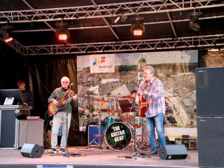 Foto 253875 im Album