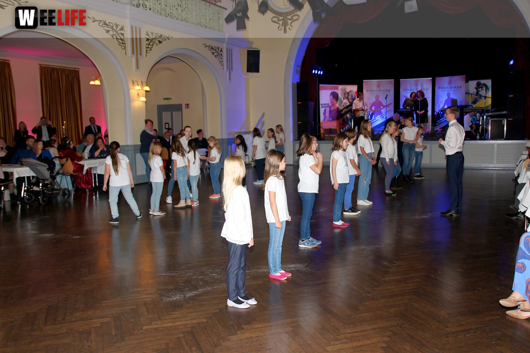Abschlussball TS Swing Helmbrechts Pinacolada 19.11.22 BG