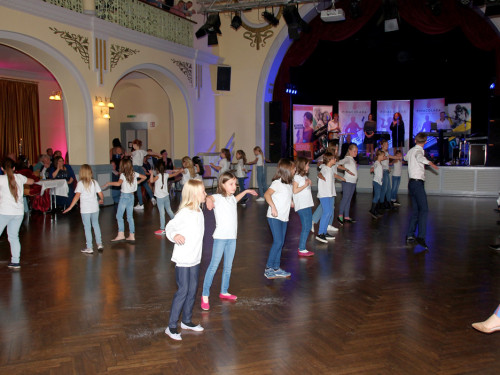 Abschlussball TS Swing Helmbrechts Pinacolada 19.11.22 BG – Foto 6