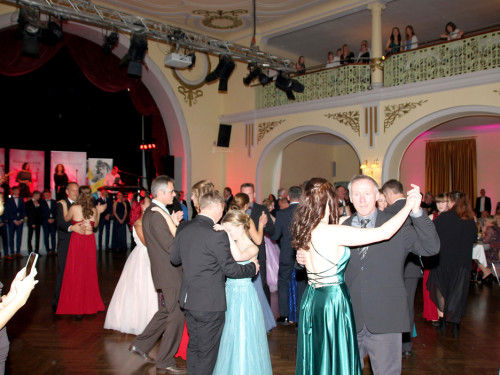 Abschlussball TS Swing Helmbrechts Pinacolada 19.11.22 BG – Foto 63