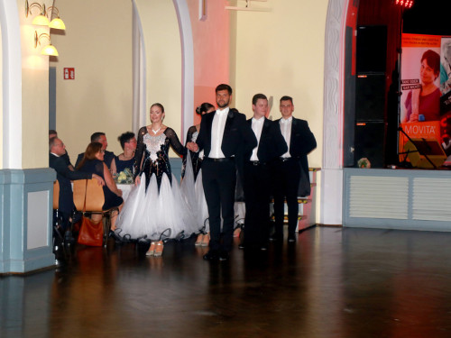 Abschlussball TS Swing Helmbrechts Pinacolada 19.11.22 BG – Foto 109