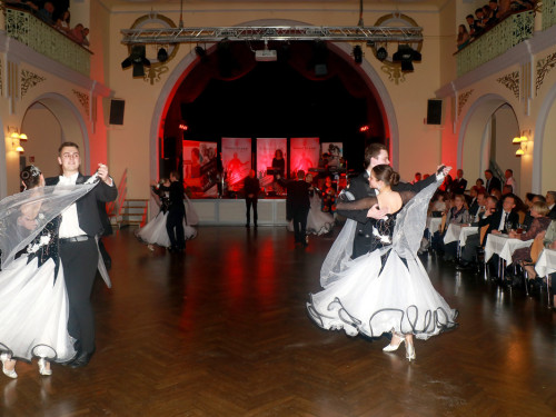 Abschlussball TS Swing Helmbrechts Pinacolada 19.11.22 BG – Foto 110