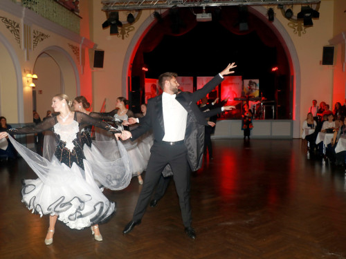Abschlussball TS Swing Helmbrechts Pinacolada 19.11.22 BG – Foto 114