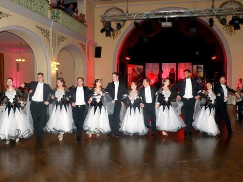 Abschlussball TS Swing Helmbrechts Pinacolada 19.11.22 BG – Foto 115