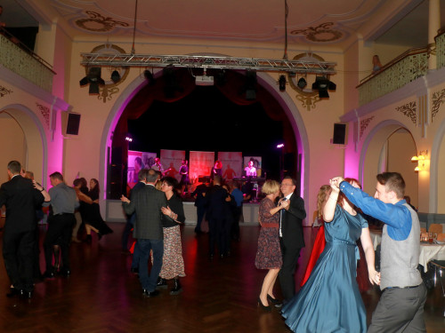 Abschlussball TS Swing Helmbrechts Pinacolada 19.11.22 BG – Foto 155