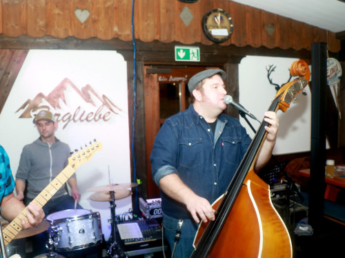 Gery and the Johnboys 19.11.22 Ski Hütte – Foto 6