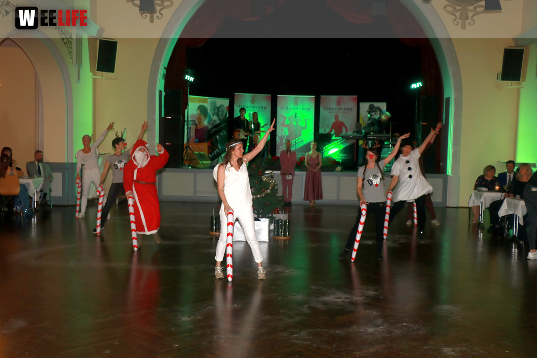 Abschlussball TS Swing Schiller Gymnasium Waldorfschule Wirtschaftsschule mit Pinacolada