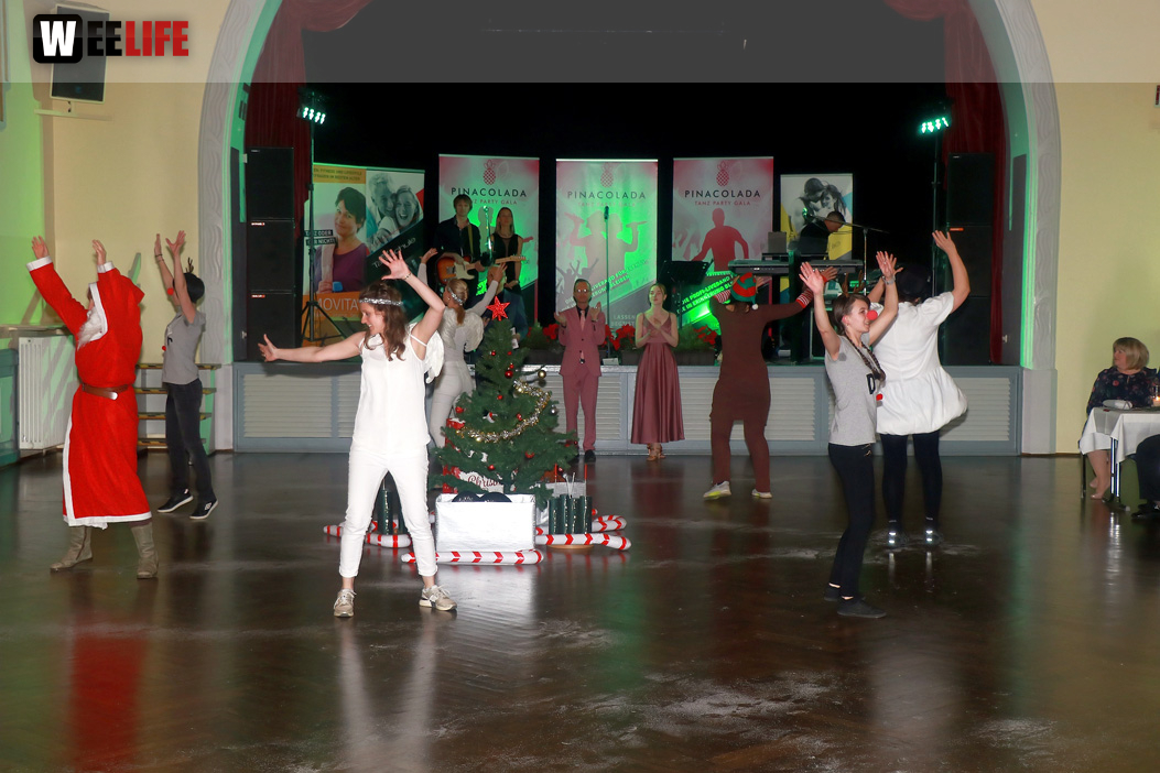 Abschlussball TS Swing Schiller Gymnasium Waldorfschule Wirtschaftsschule mit Pinacolada