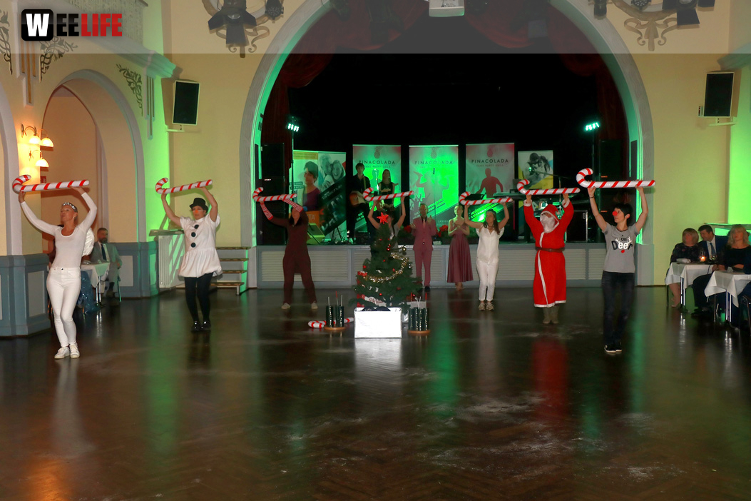 Abschlussball TS Swing Schiller Gymnasium Waldorfschule Wirtschaftsschule mit Pinacolada