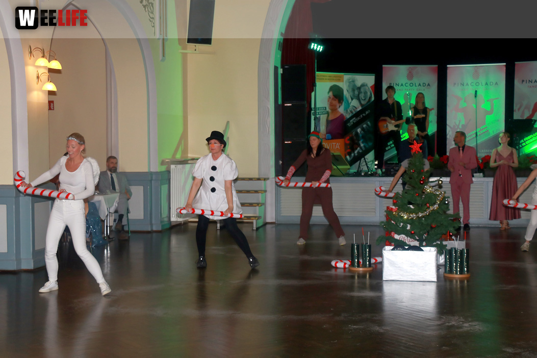 Abschlussball TS Swing Schiller Gymnasium Waldorfschule Wirtschaftsschule mit Pinacolada