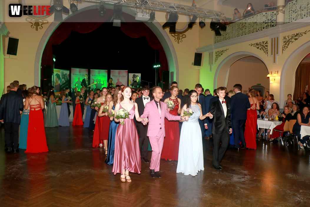 Abschlussball TS Swing Schiller Gymnasium Waldorfschule Wirtschaftsschule mit Pinacolada