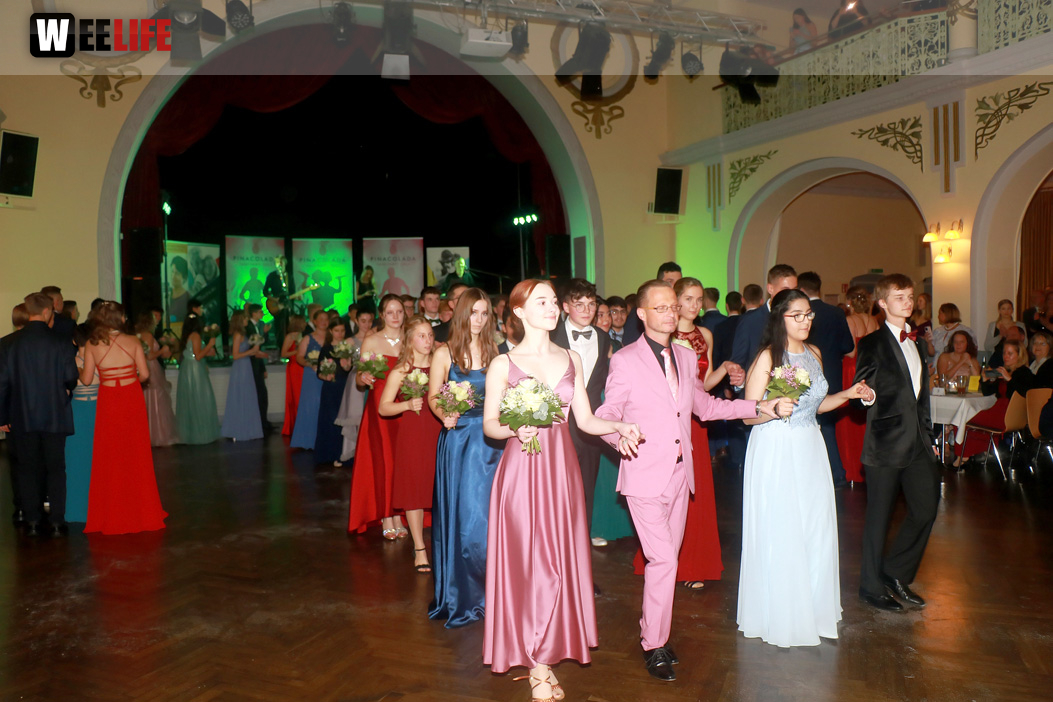 Abschlussball TS Swing Schiller Gymnasium Waldorfschule Wirtschaftsschule mit Pinacolada