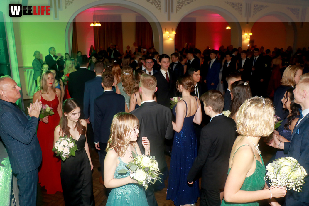 Abschlussball TS Swing Schiller Gymnasium Waldorfschule Wirtschaftsschule mit Pinacolada
