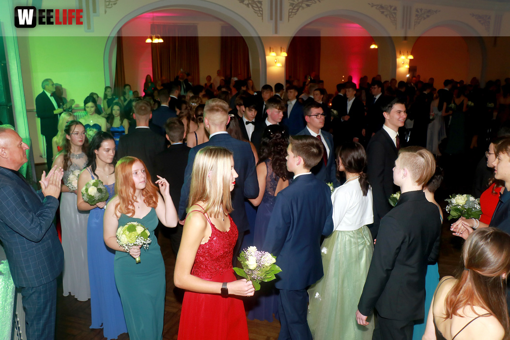 Abschlussball TS Swing Schiller Gymnasium Waldorfschule Wirtschaftsschule mit Pinacolada