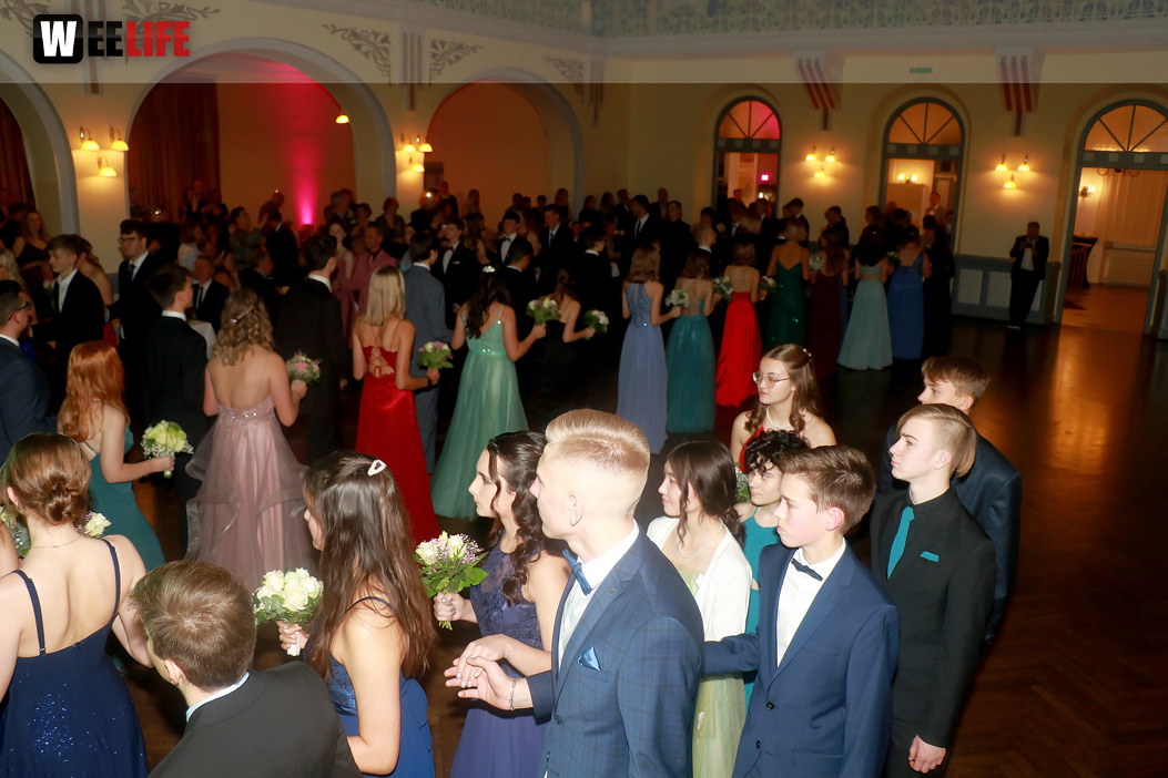 Abschlussball TS Swing Schiller Gymnasium Waldorfschule Wirtschaftsschule mit Pinacolada