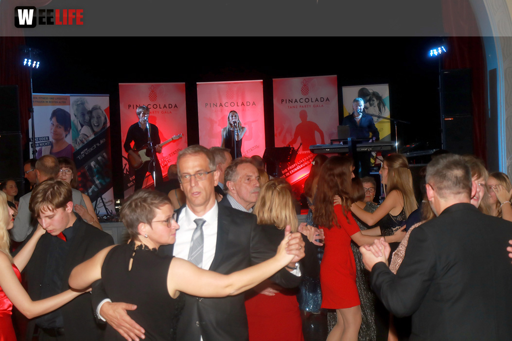 Abschlussball TS Swing Schiller Gymnasium Waldorfschule Wirtschaftsschule mit Pinacolada