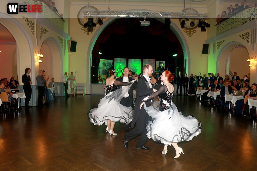 Abschlussball TS Swing Schiller Gymnasium Waldorfschule Wirtschaftsschule mit Pinacolada