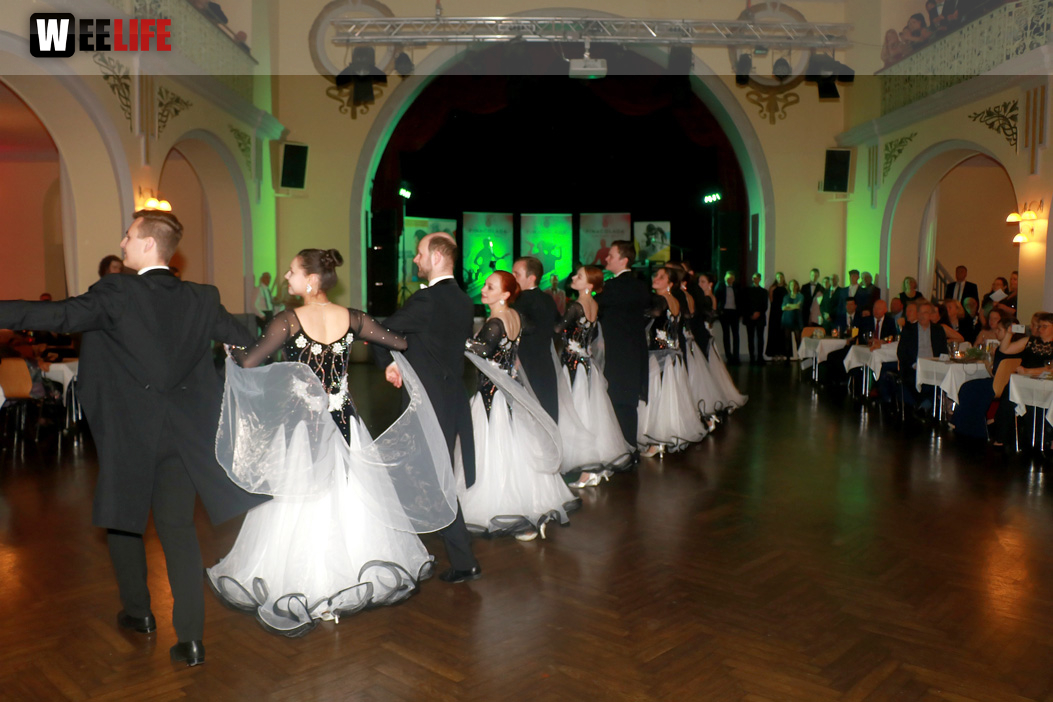 Abschlussball TS Swing Schiller Gymnasium Waldorfschule Wirtschaftsschule mit Pinacolada