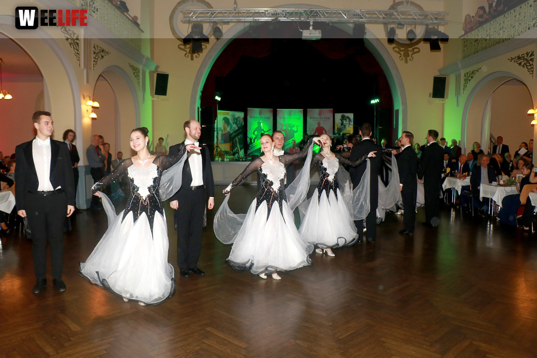 Abschlussball TS Swing Schiller Gymnasium Waldorfschule Wirtschaftsschule mit Pinacolada