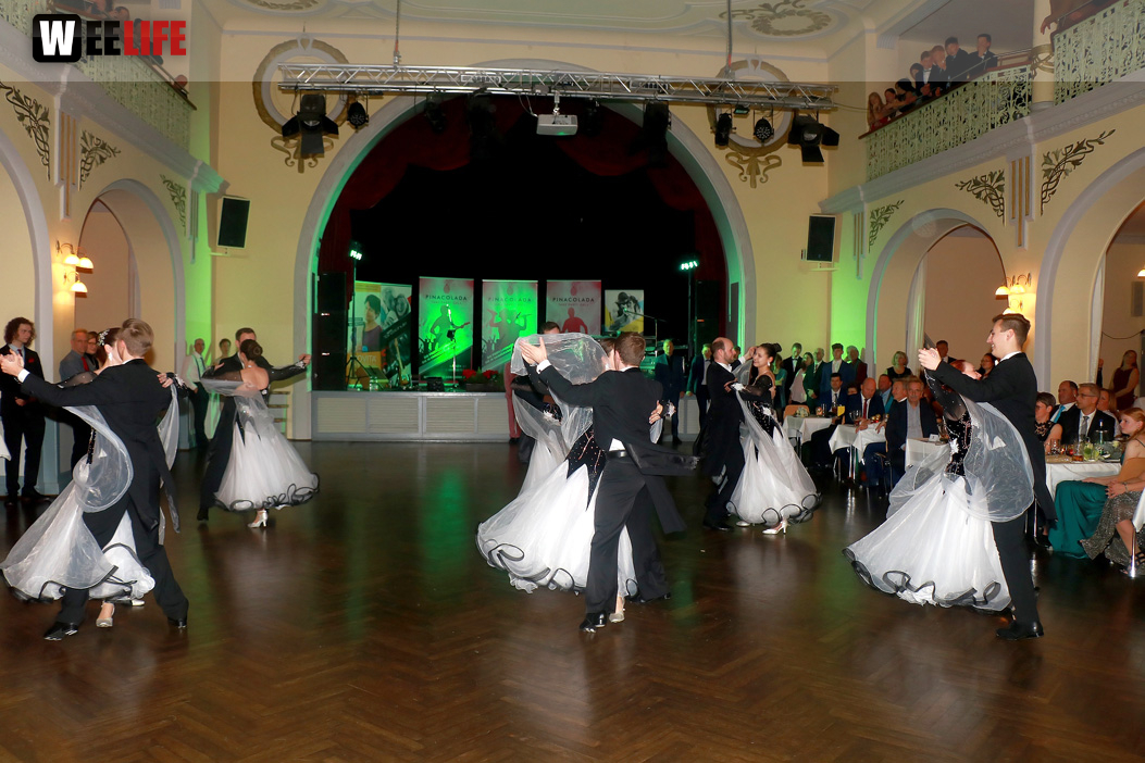 Abschlussball TS Swing Schiller Gymnasium Waldorfschule Wirtschaftsschule mit Pinacolada