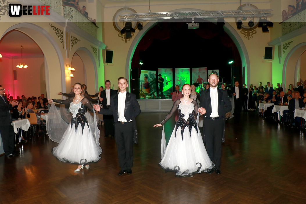 Abschlussball TS Swing Schiller Gymnasium Waldorfschule Wirtschaftsschule mit Pinacolada