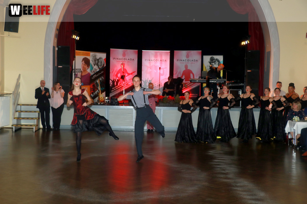Abschlussball TS Swing Schiller Gymnasium Waldorfschule Wirtschaftsschule mit Pinacolada