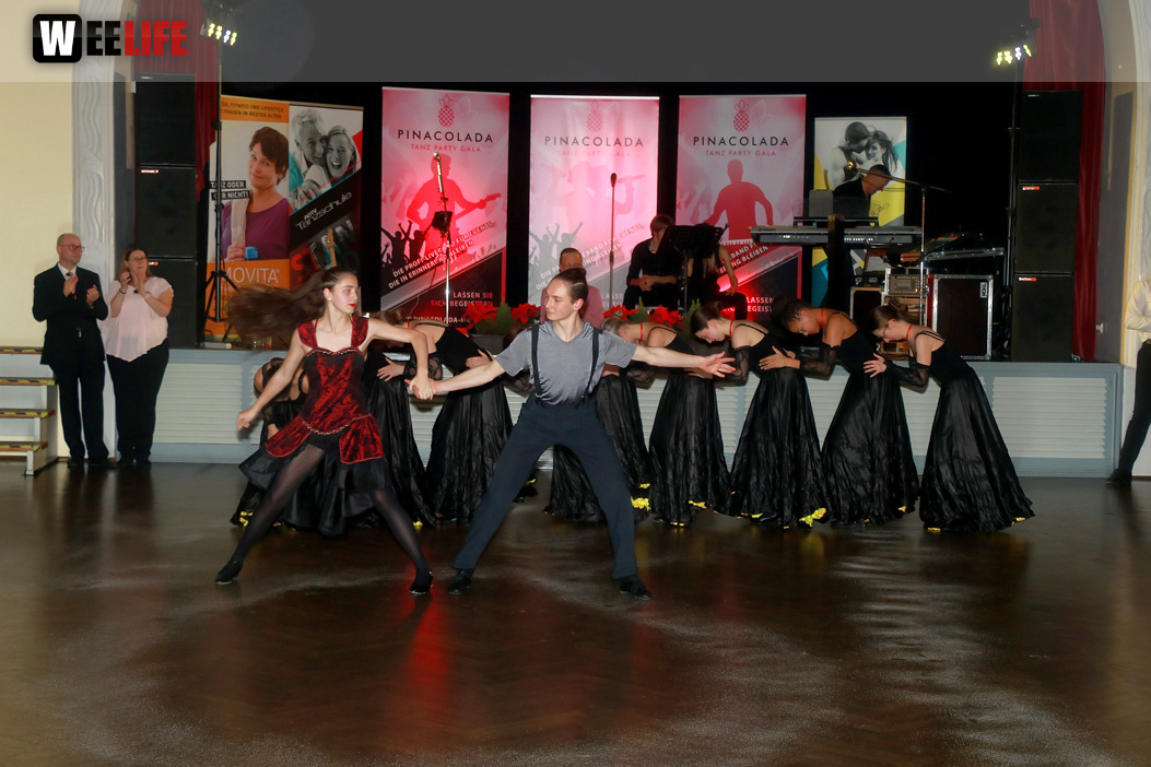 Abschlussball TS Swing Schiller Gymnasium Waldorfschule Wirtschaftsschule mit Pinacolada