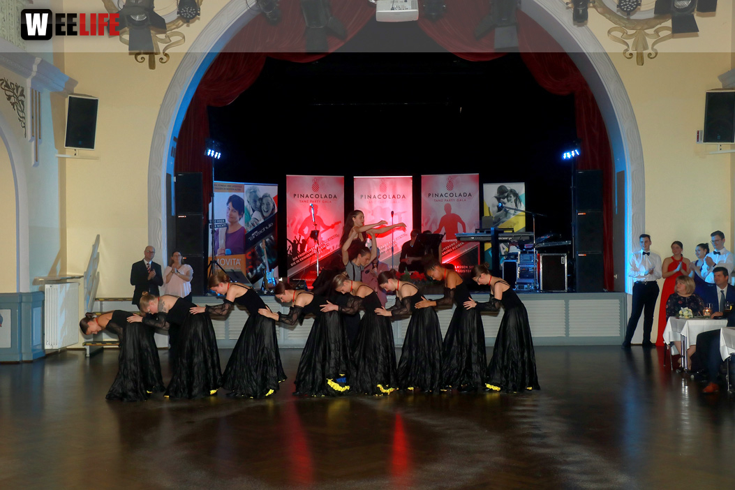Abschlussball TS Swing Schiller Gymnasium Waldorfschule Wirtschaftsschule mit Pinacolada
