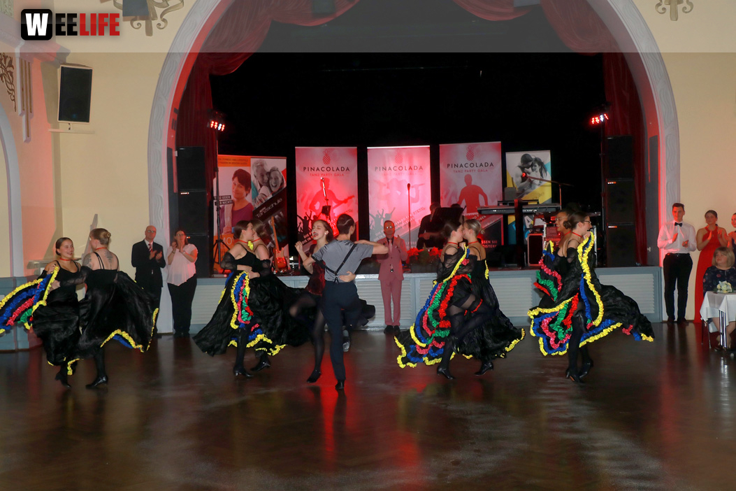 Abschlussball TS Swing Schiller Gymnasium Waldorfschule Wirtschaftsschule mit Pinacolada