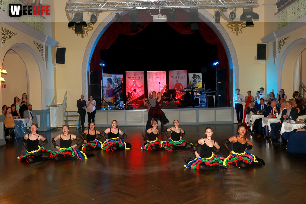Abschlussball TS Swing Schiller Gymnasium Waldorfschule Wirtschaftsschule mit Pinacolada