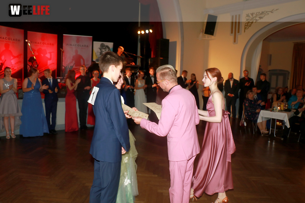 Abschlussball TS Swing Schiller Gymnasium Waldorfschule Wirtschaftsschule mit Pinacolada