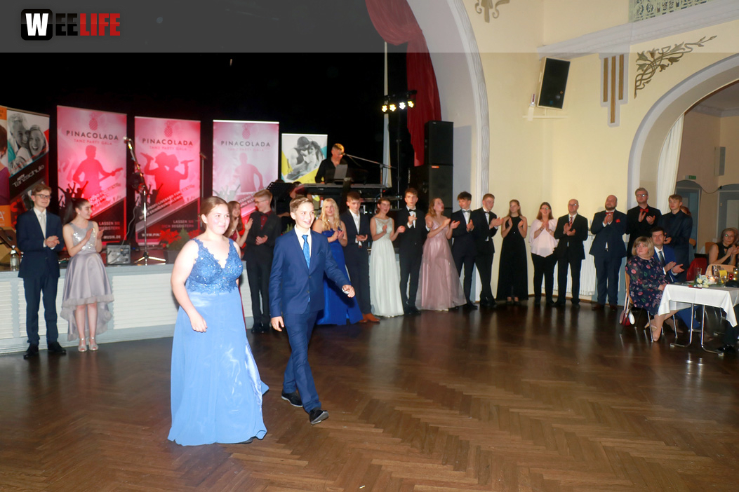 Abschlussball TS Swing Schiller Gymnasium Waldorfschule Wirtschaftsschule mit Pinacolada