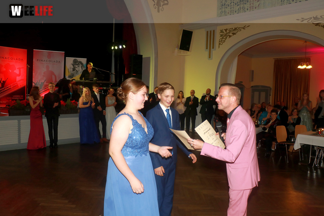 Abschlussball TS Swing Schiller Gymnasium Waldorfschule Wirtschaftsschule mit Pinacolada