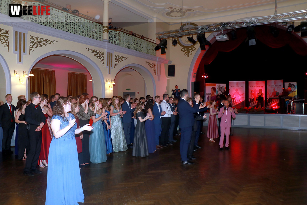 Abschlussball TS Swing Schiller Gymnasium Waldorfschule Wirtschaftsschule mit Pinacolada
