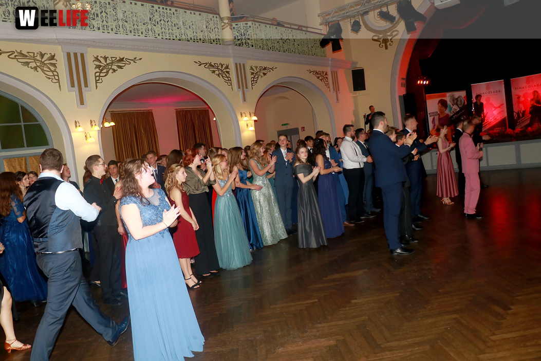 Abschlussball TS Swing Schiller Gymnasium Waldorfschule Wirtschaftsschule mit Pinacolada