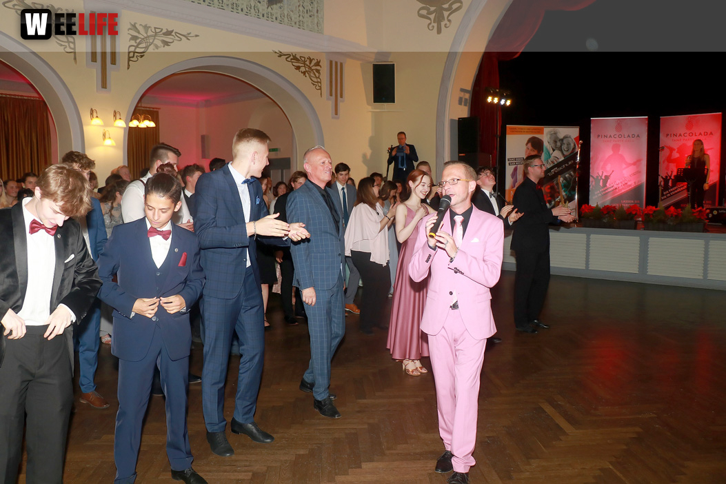Abschlussball TS Swing Schiller Gymnasium Waldorfschule Wirtschaftsschule mit Pinacolada